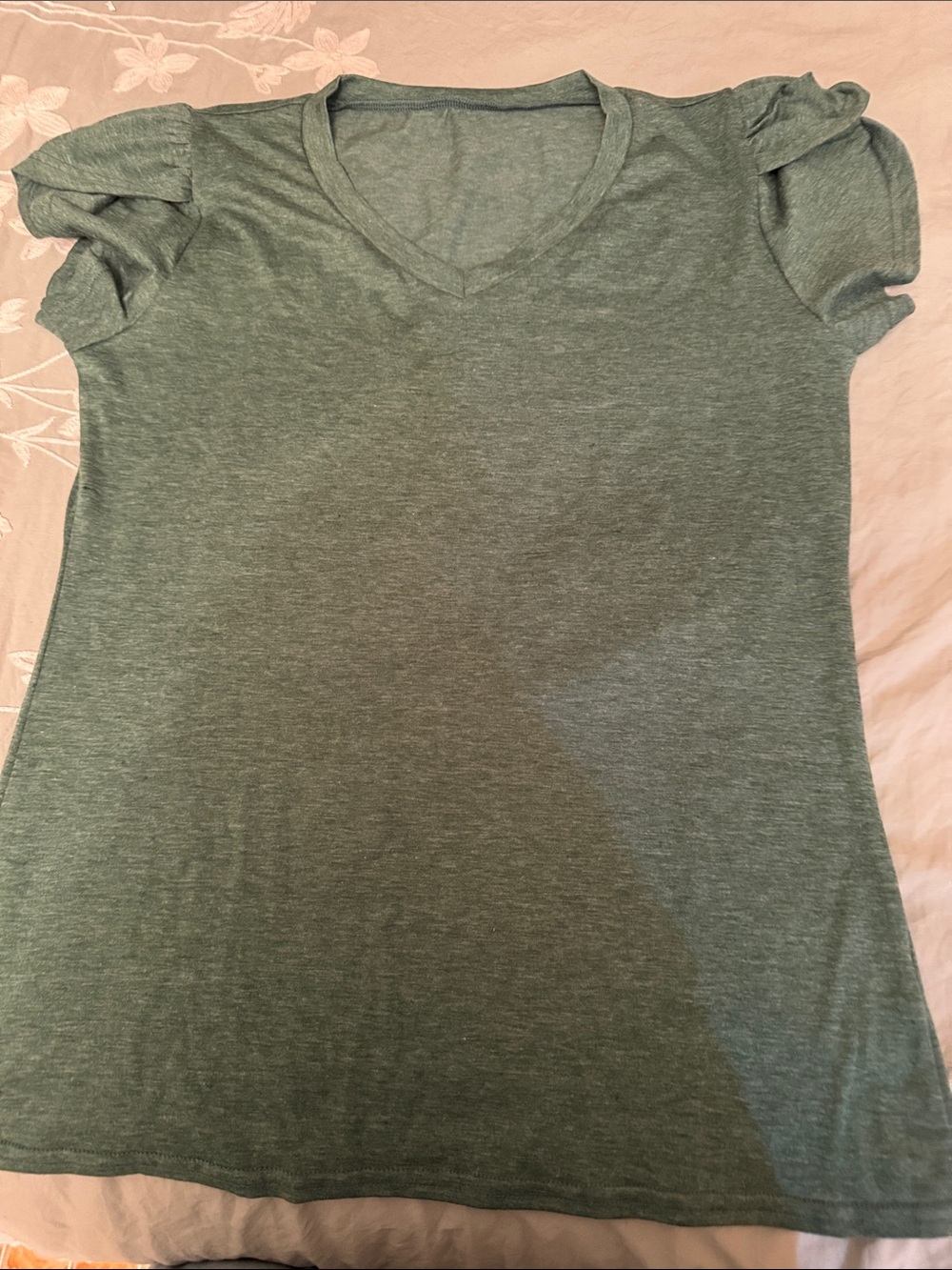 Women's V-Neck Short Sleeve Tee - Green